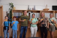 Школьники из микрорайона Югэр получили транспортные карты 